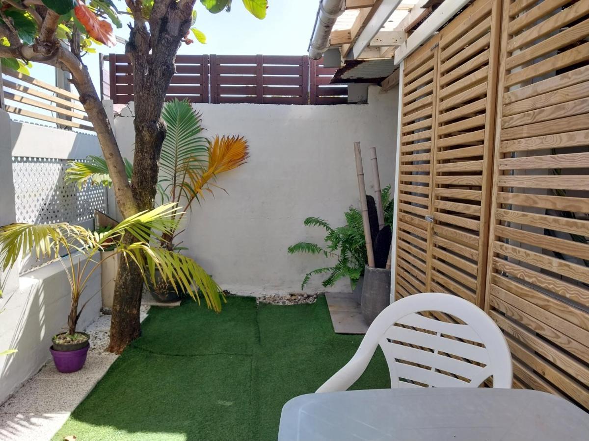 Villa Les Badamiers Saint Pierre Exterior foto